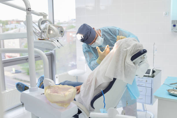 Best Emergency Tooth Extraction in Tyndall Af, FL